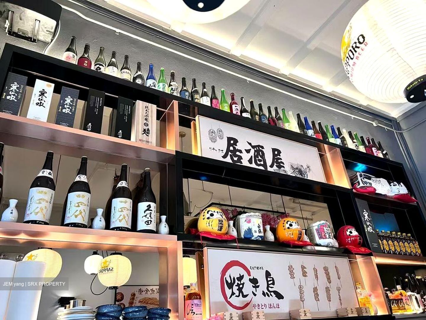 China Square Food Centre (D1), Retail #496085251